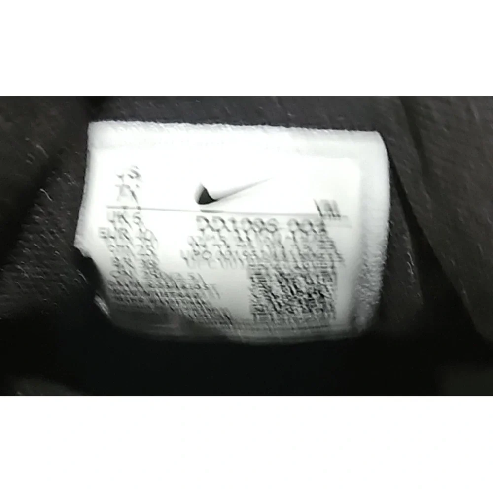Nike Revolution 7Y Low Black White - DD1096-003